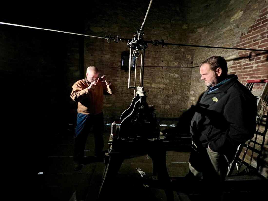 Douglas County Courthouse clocktower’s 117yearold clock is ticking